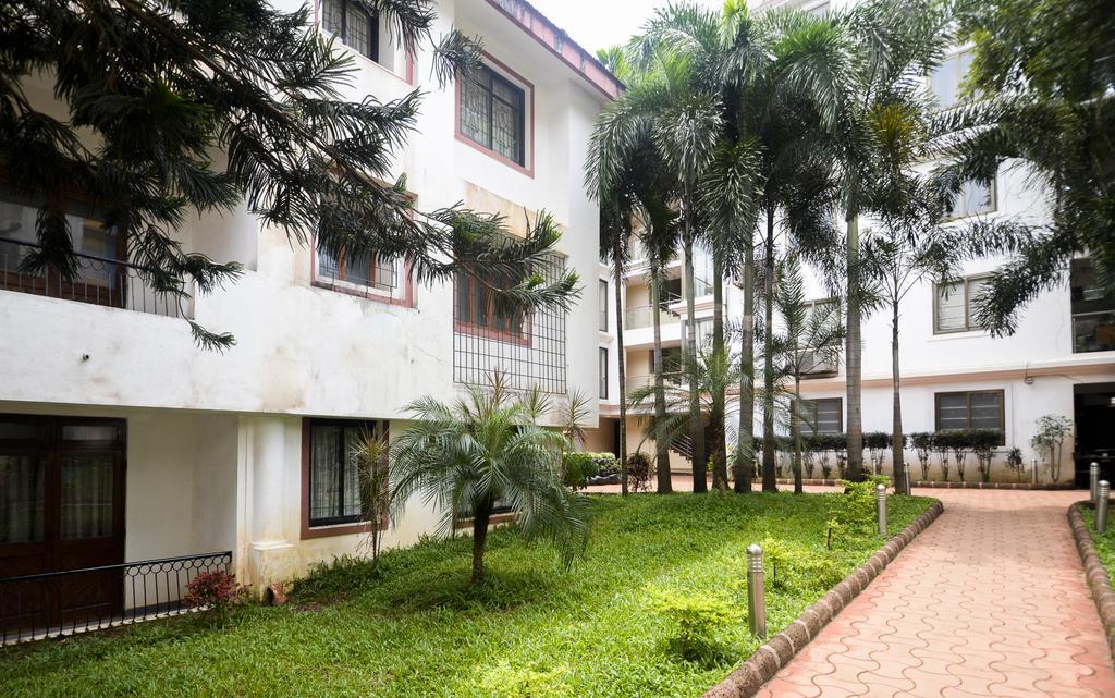 Sunkissed Plaza Hotel กาลังกูติ ภายนอก รูปภาพ