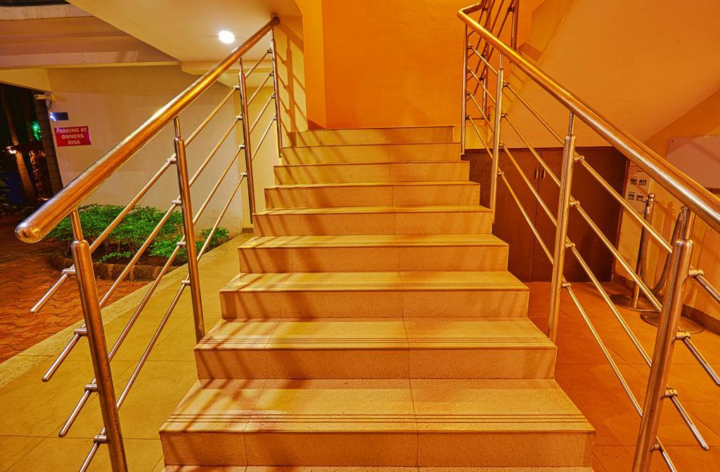 Sunkissed Plaza Hotel กาลังกูติ ภายนอก รูปภาพ