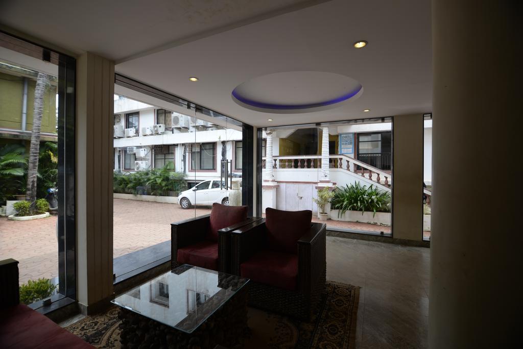 Sunkissed Plaza Hotel กาลังกูติ ภายนอก รูปภาพ