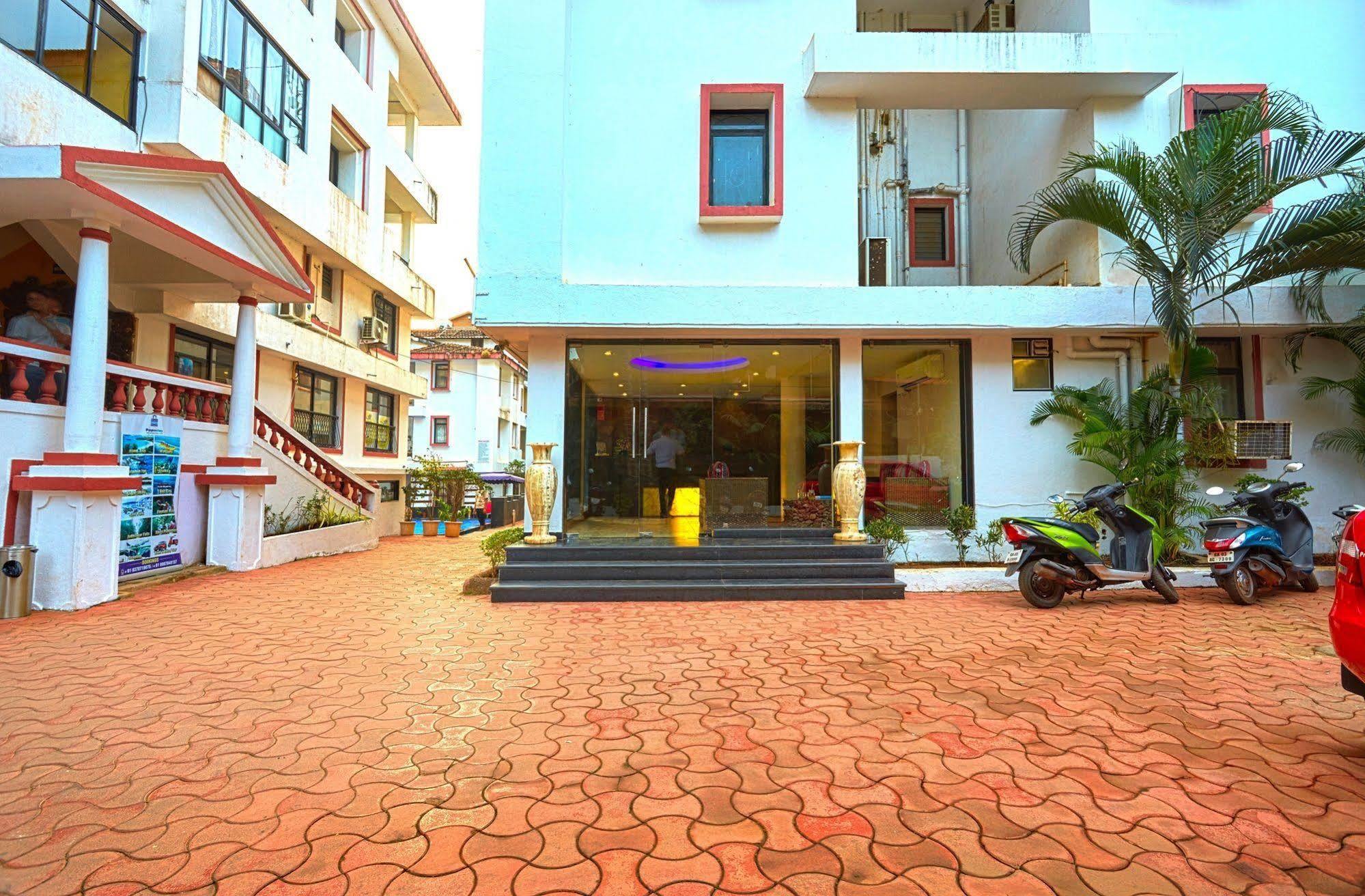 Sunkissed Plaza Hotel กาลังกูติ ภายนอก รูปภาพ